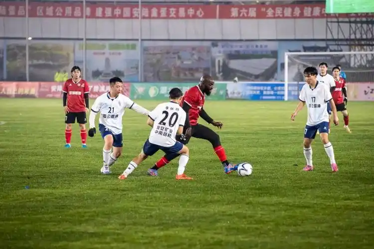 广州队 VS 山东泰山